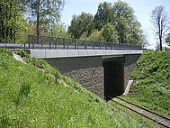 Obrázek mostu z vyztužené zeminy v Královci