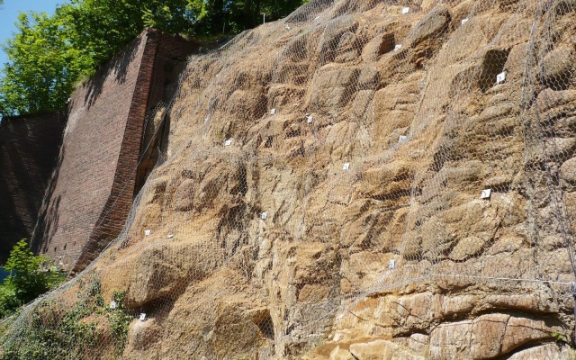 Protierozní ochrana skalního masívu v Teplicích