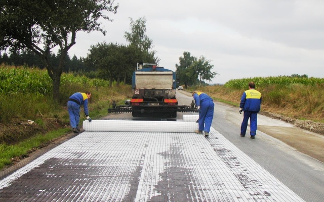 Rekonstrukce krytu vozovky v Ronově nad Sázavou