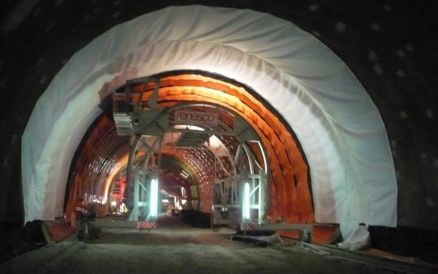 Ochrana izolací pomocí geotextílie v tunelu Turecký vrch