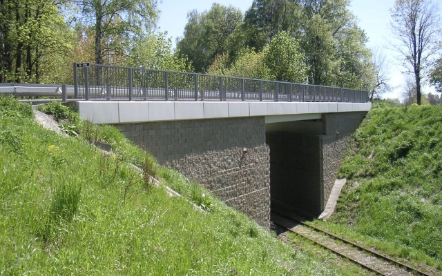 Rekonstrukce mostu v Královci