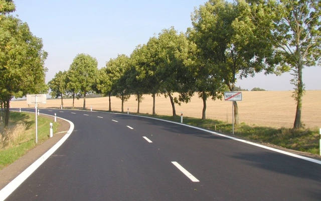 Rekonstrukce krytu vozovky v Ronově nad Sázavou