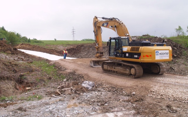 Separace konstrukčních vrstev přístupové cesty k tunelu Ovčiarsko