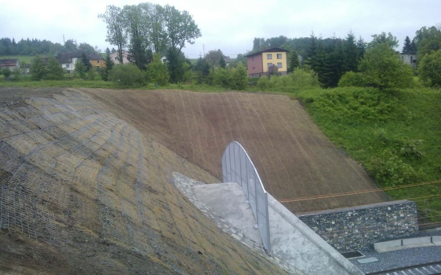 Zajištění portálu tunelu v Mostech u Jablunkova