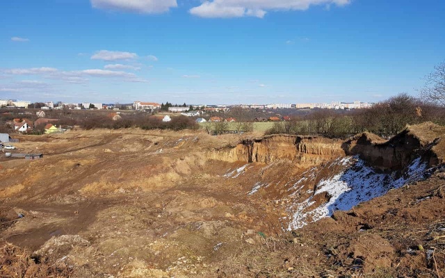 Revitalizace bývalé pískovny Praha Lysolaje
