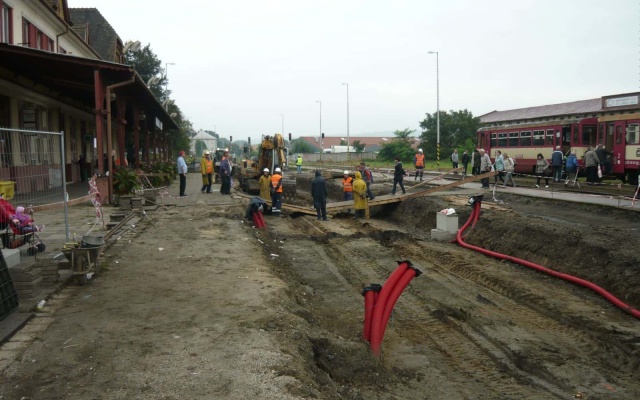 Rekonstrukce koleje při stavbě dopravního terminálu v Uherském Brodě