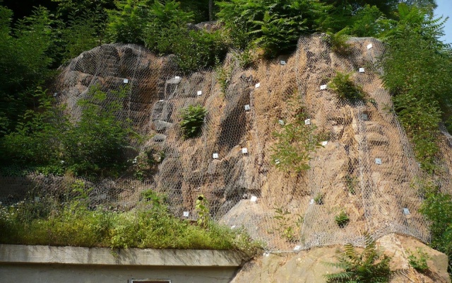 Protierozní ochrana skalního masívu v Teplicích