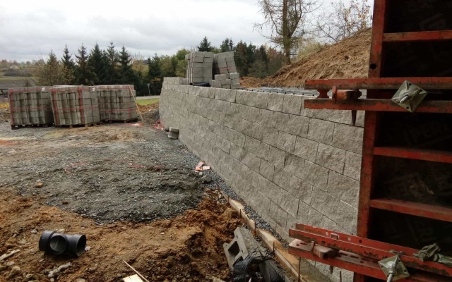 Modernizace D1, úsek 04, Ostředek - Šternov, vyztužená mostní křídla