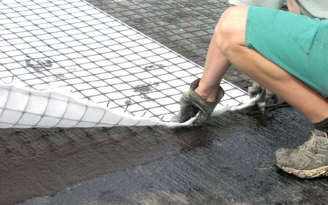 Vyztužení asfaltových vrstev v Ostravě