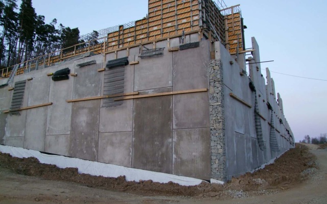 Mostní opěry na D1 u Spišského Hrhova