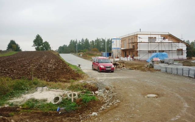 Zvýšení únosnosti podloží pod místní komunikací v Letovicích