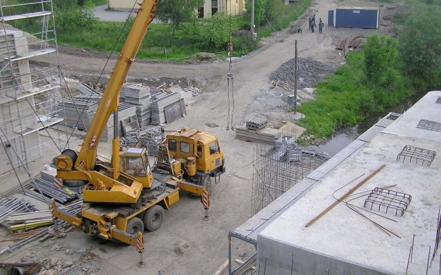 Opěrná zeď na železniční trati Třebovice - Rudoltice