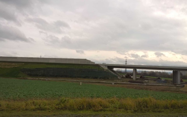 Opěrná zeď Lubeň, D1 Přerov - Lipník nad Bečvou