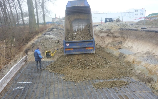 Sanace erodovaných svahů těžební jámy Hliník v Ratíškovicích