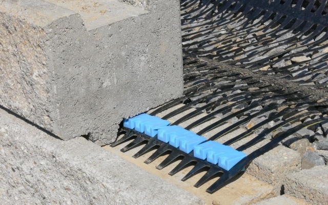 Opěrné zdi ze systému Tensartech TW1 a vyztužené strmé svahy v Bučovicích