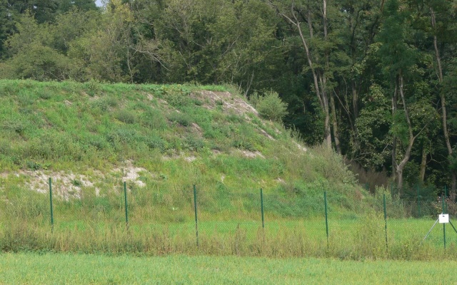 Rozšíření násypu pozemní komunikace na předměstí Vyškova