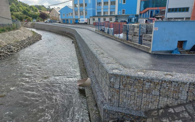 Zajištění svahu pod cyklostezkou v Jihlavě