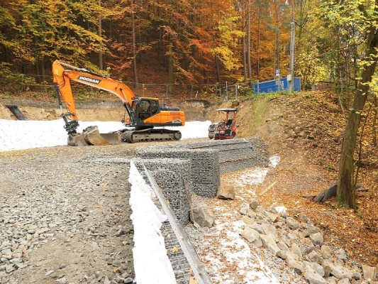 Sanace sesuvu svahu u obce Mírová pod Kozákovem