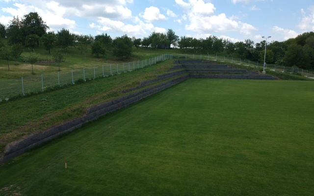 Sanace zárubní zdi na fotbalovém hřišti v Dolním Němčí