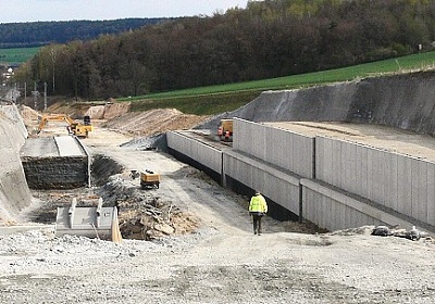 Exkurze na stavbu nového opěrného systému GeoWall Panel