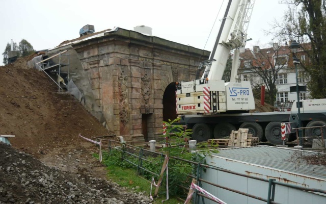 Zpevněné vyztužené svahy Písecké brány v Praze