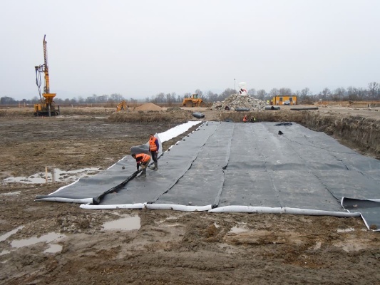 Nedostatky normy STN 73 3040 při navrhování geotechnických konstrukcií s využitím geosyntetik