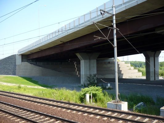 Mostní opěry dálniční estakády v Ostravě