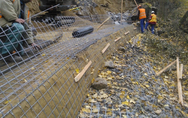 Sanace sesuvu komunikace v Jablonci nad Nisou