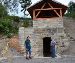 Protierozní ochrana svahu kolem historického sklepu v Poříčí u Litomyšle