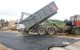 Zvýšení únosnosti podloží pod místní komunikací v Letovicích